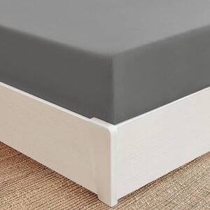 Mellanni Full Fitted Sheet Only - Iconic Collection Bedding Sheets - Soft & Cooling Sheets with up to 16 inch Deep Pocket - All Around Elastic - Wrinkle, Fade, Stain Resistant - 1 PC (Full, Gray)